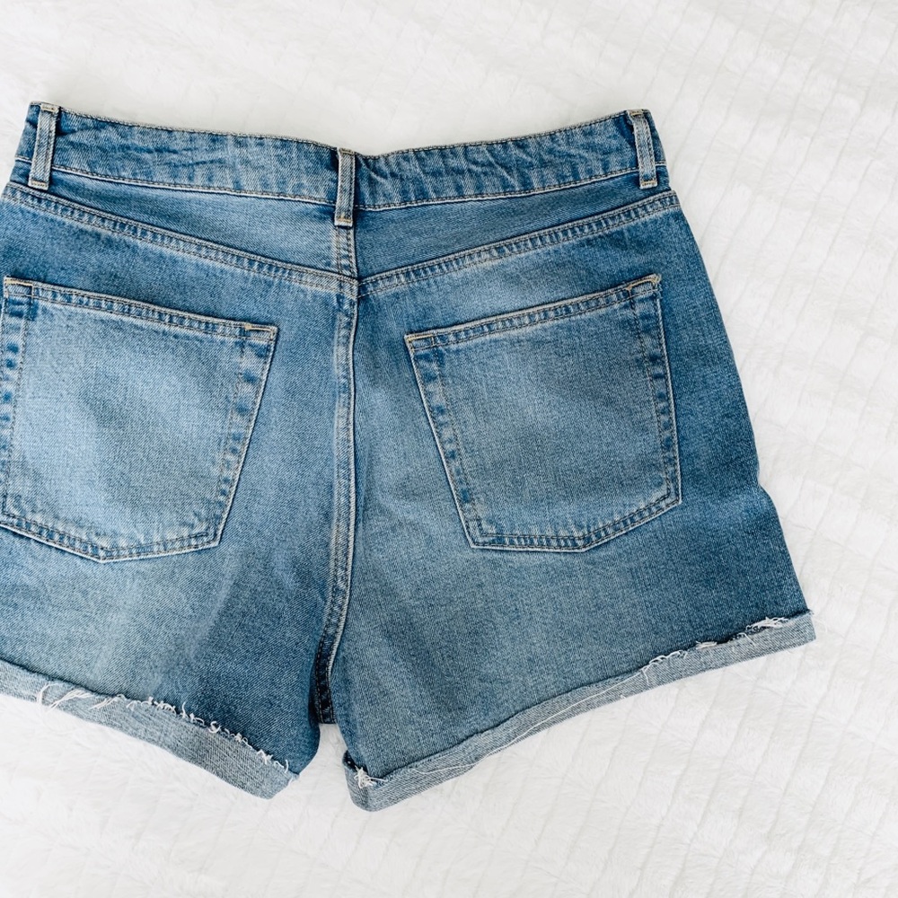 Topshop // moto girlfriend denim shorts